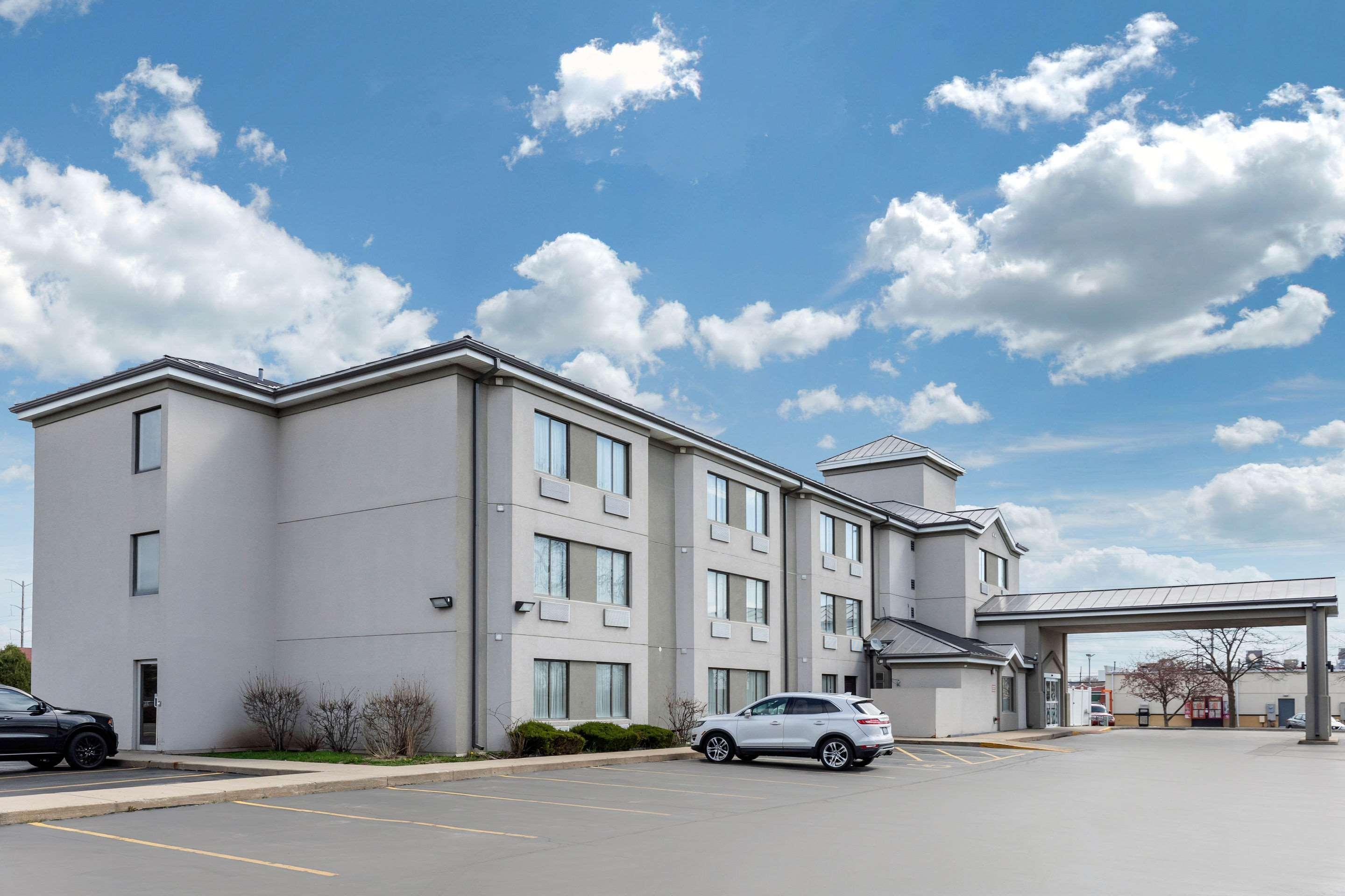 Sleep Inn Near Great Lakes Naval Base Lake Bluff Exterior photo